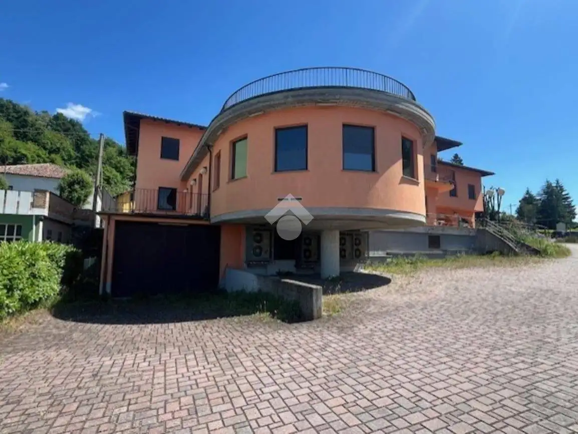 Palazzo - Edificio in Vendita - foto 2