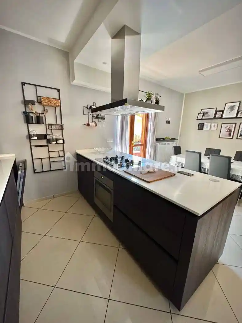 Villa a schiera via Teramo, Centro, Avezzano - foto 5