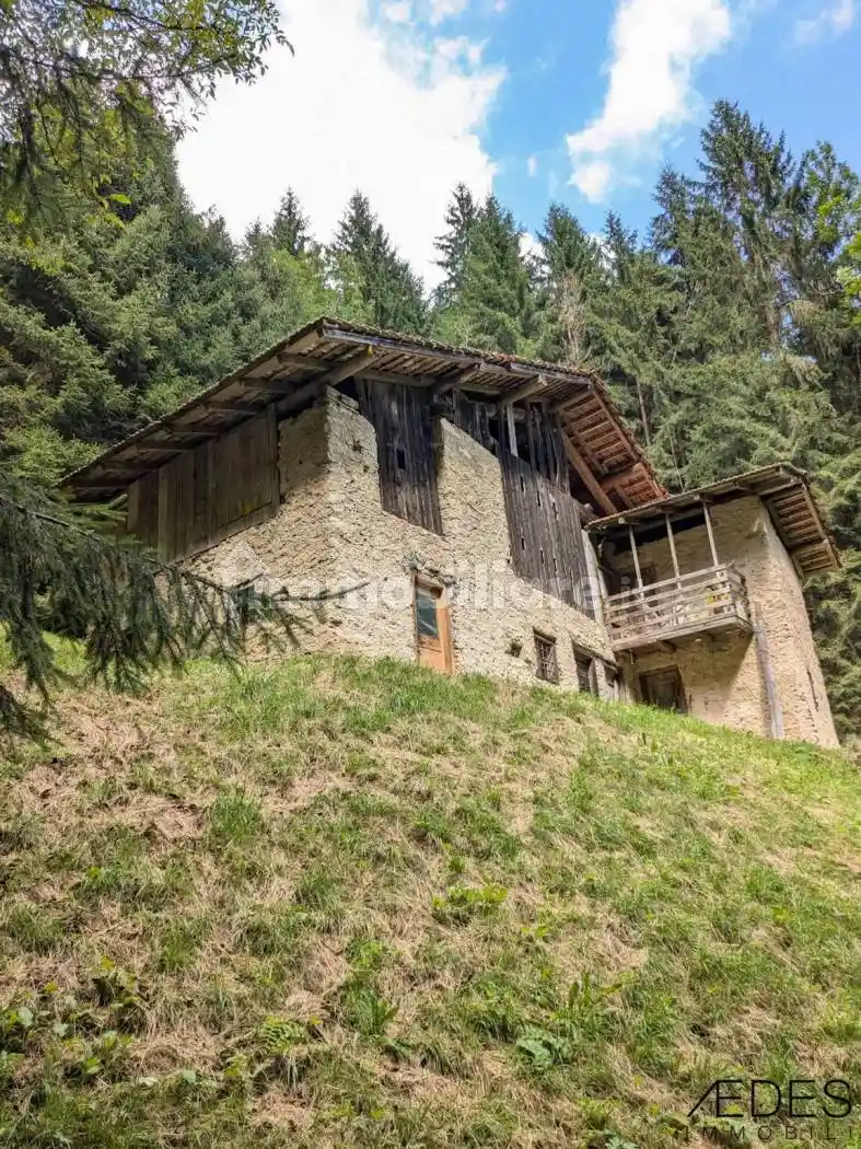 Rustico - Casale in vendita a Ledro