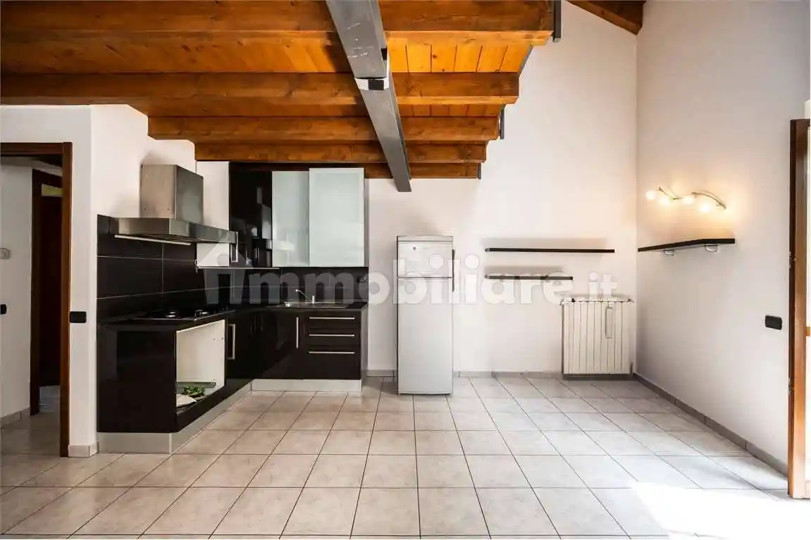 Bilocale via Pascoli, 9, Viale Europa, Varese - foto 4