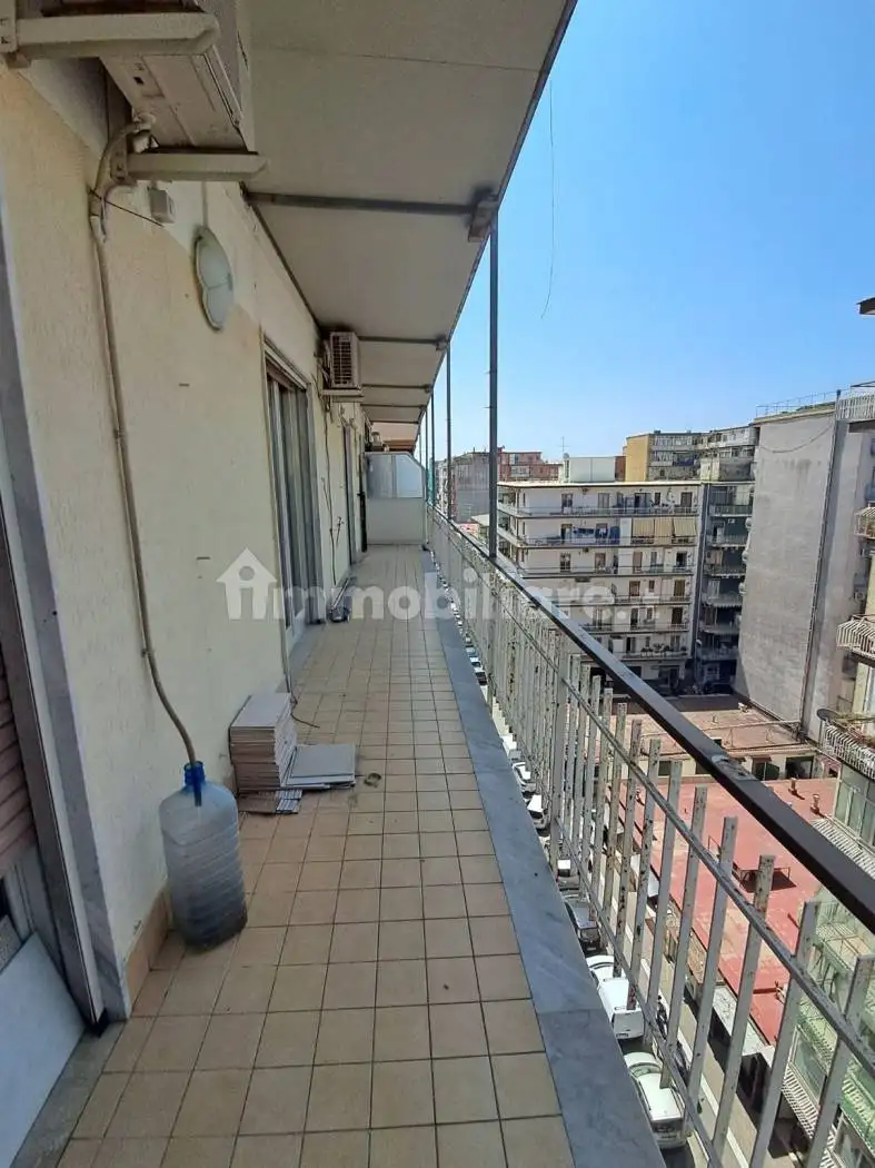 Appartamento in vendita a Napoli