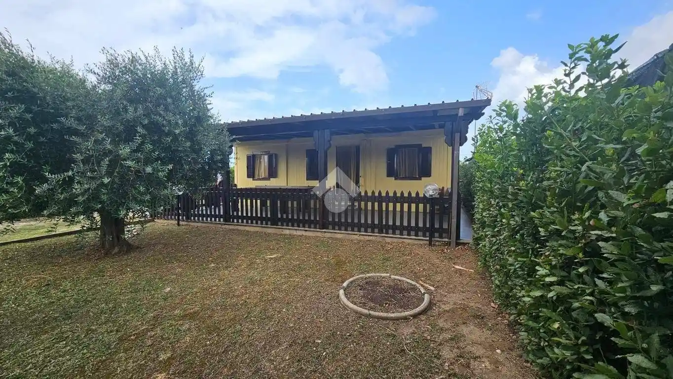 Casa indipendente in vendita a Latina