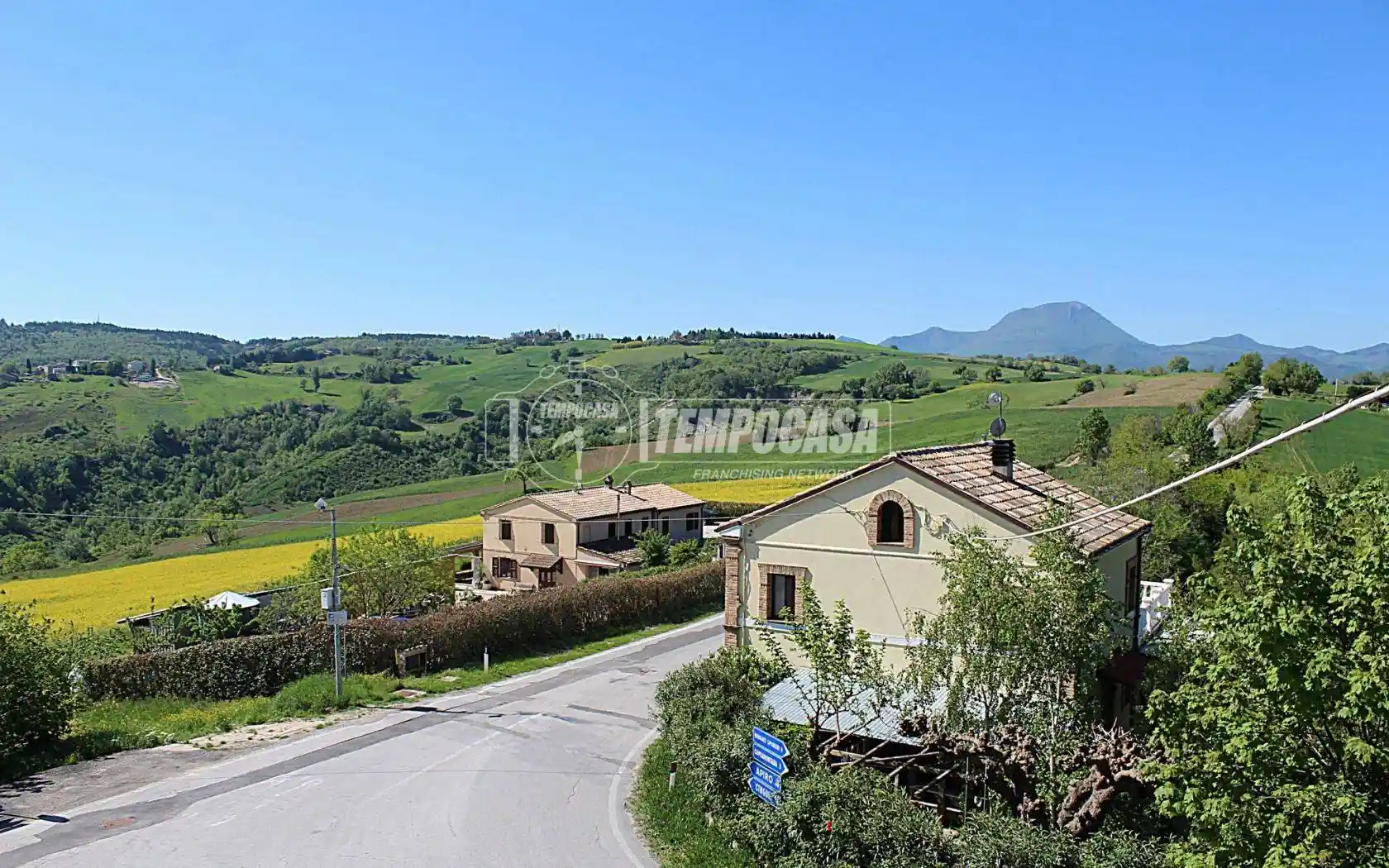 Appartamento in vendita a Cupramontana