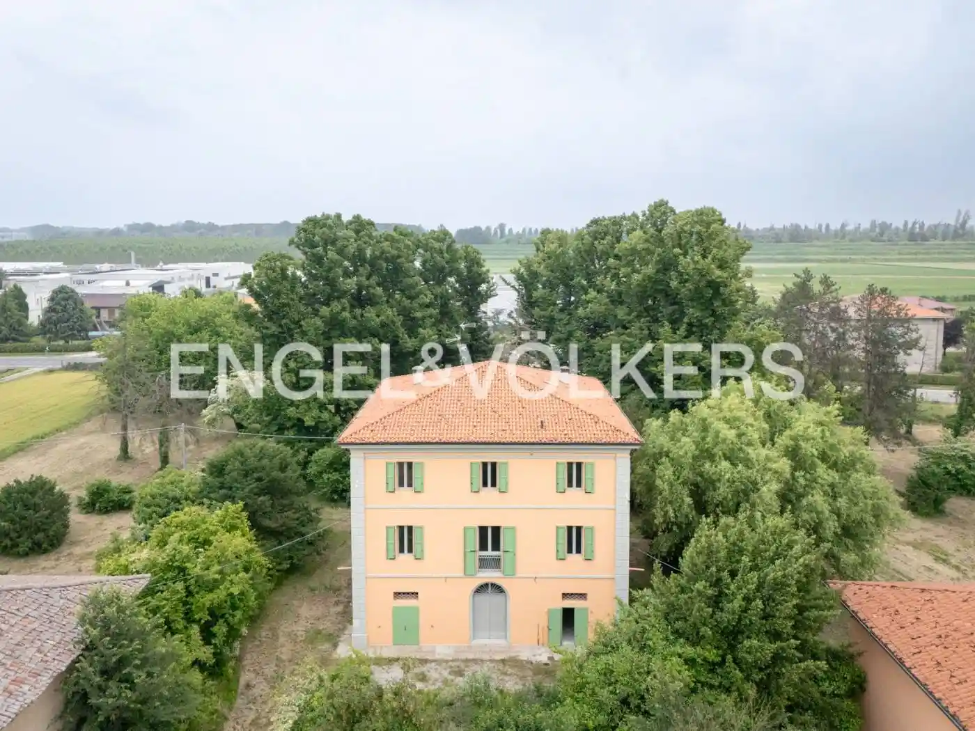 Villa in vendita a Terre del Reno