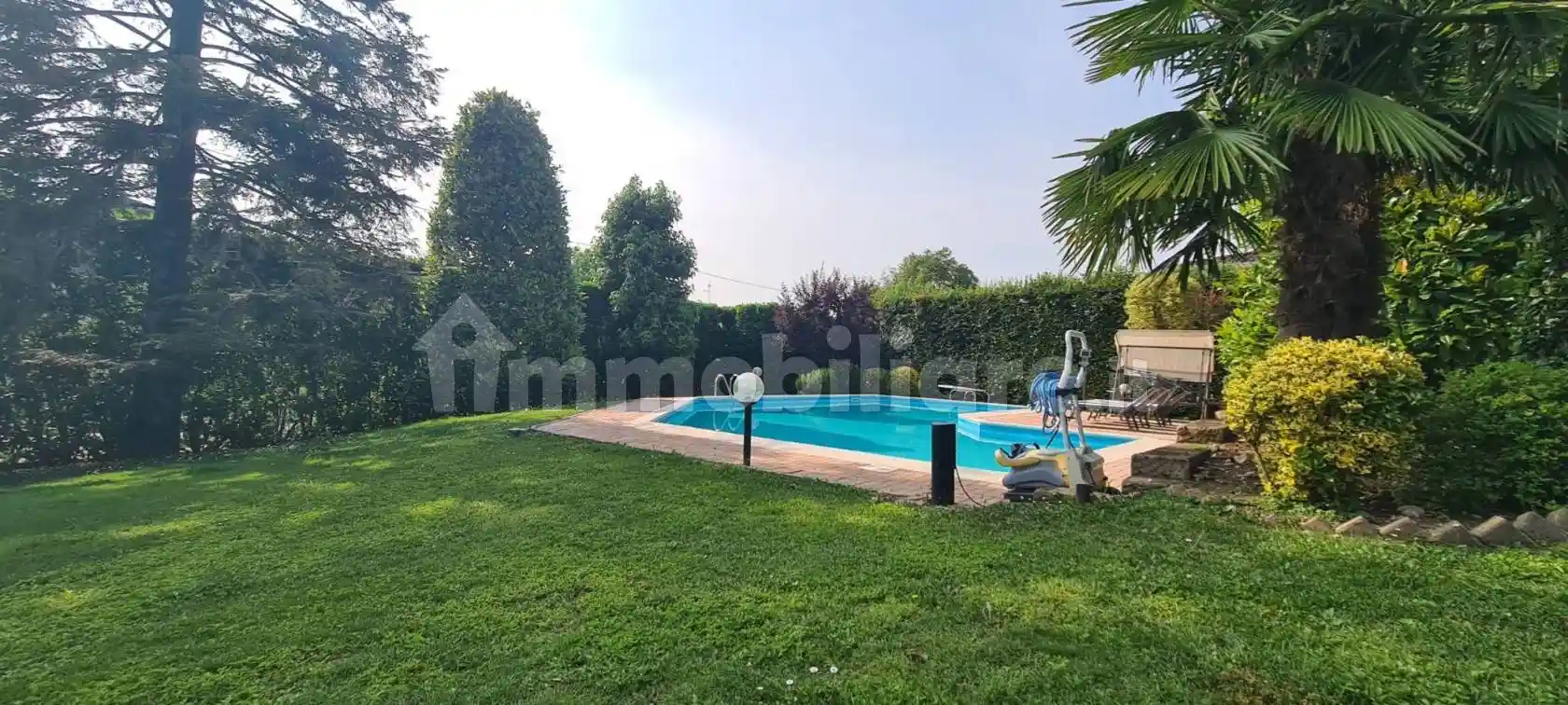 Villa unifamiliare via Gramsci 5, Cizzago Comezzano, Comezzano-Cizzago - foto 2