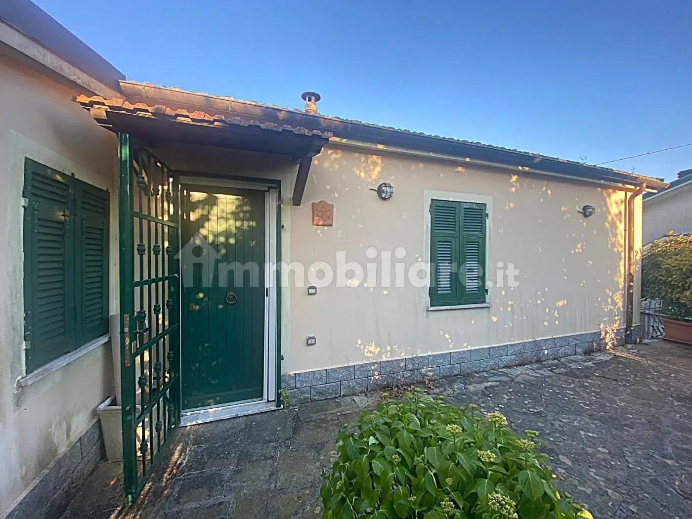 Appartamento in vendita a Carrodano