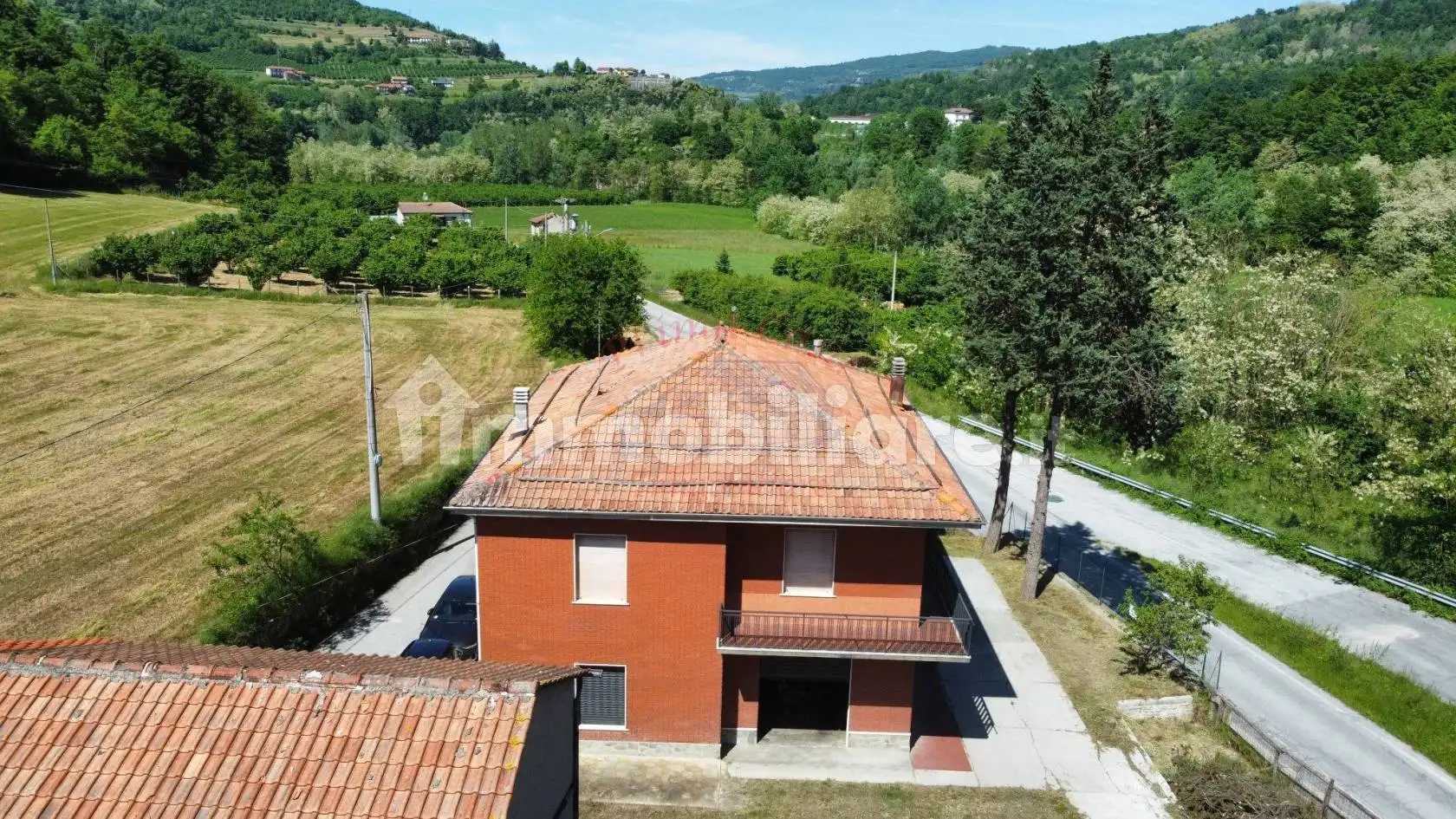 Rustico - Casale in vendita a Gorzegno