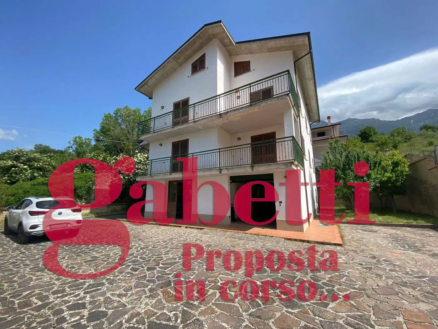 Villa in vendita a L'Aquila