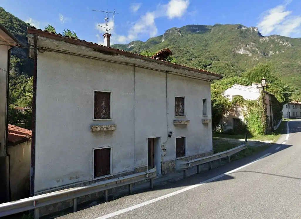 Rustico - Casale in vendita a Valbrenta