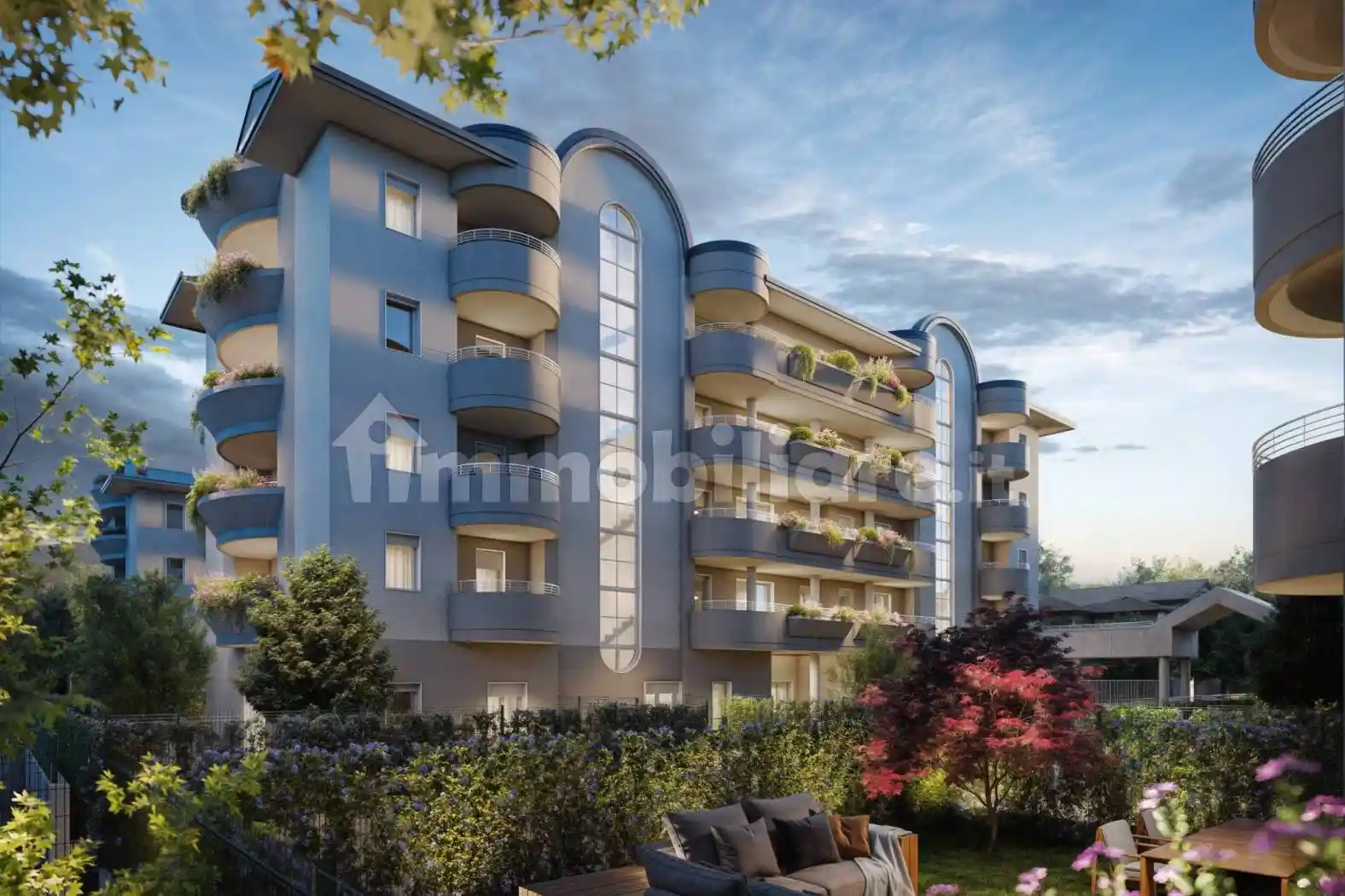 Appartamento in vendita a Gorla Minore