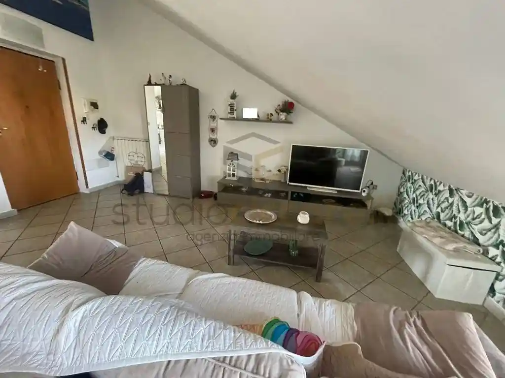 Mansarda via San Francesco a Patria, Asi - Ponte Riccio, Giugliano in Campania - foto 2