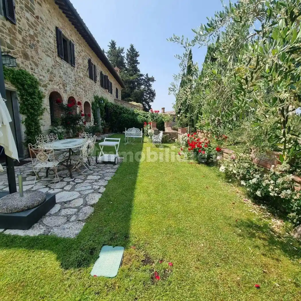 Rustico - Casale in vendita a Gaiole in Chianti