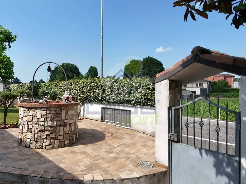 Villa unifamiliare via Donatori Del Sangue 22, Cignone, Corte de' Cortesi con Cignone - foto 4