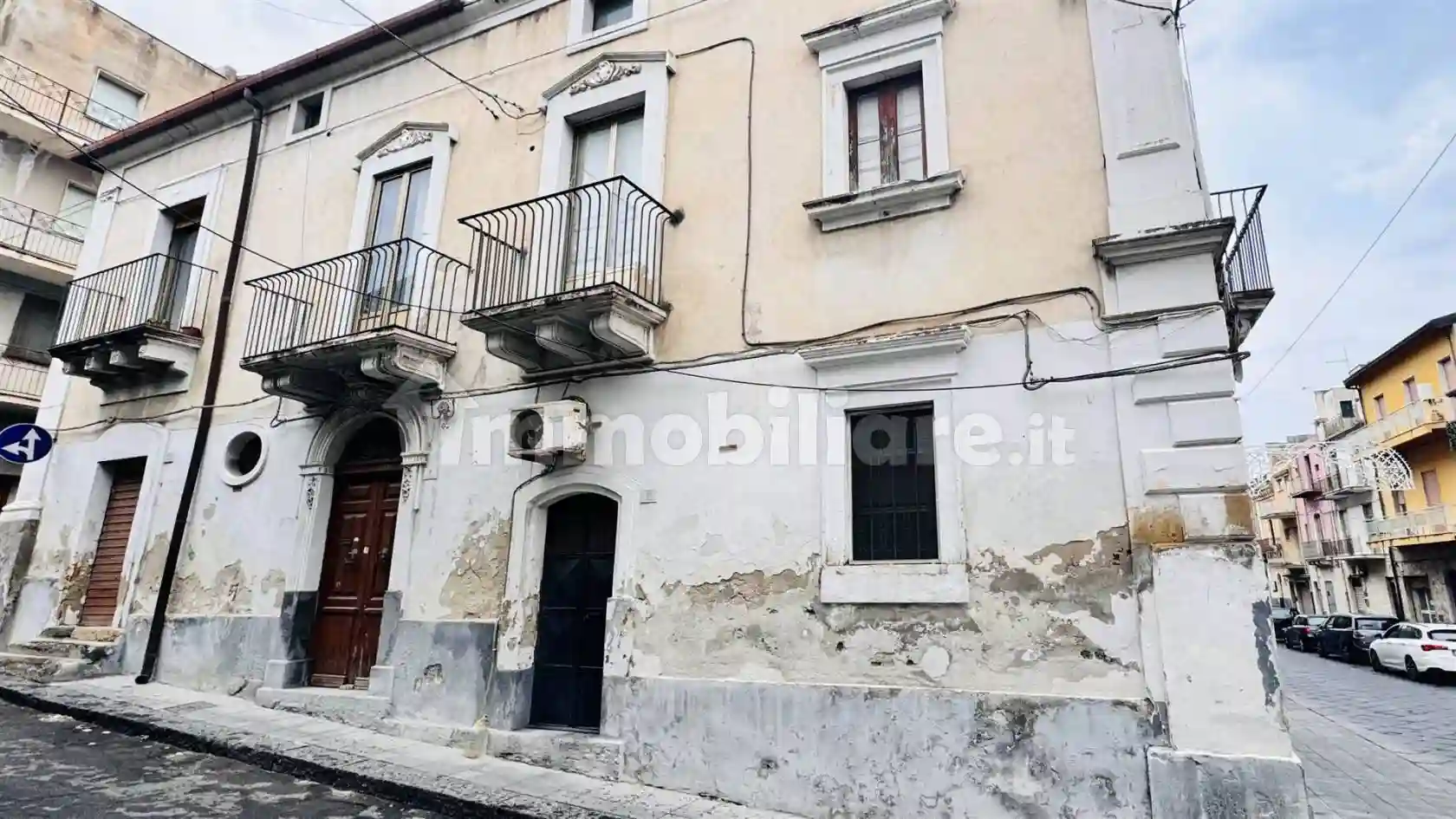 Palazzo - Edificio - foto 2