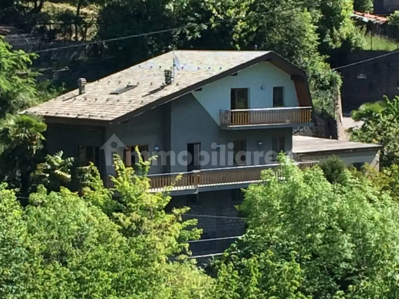 Villa in affitto a Dizzasco