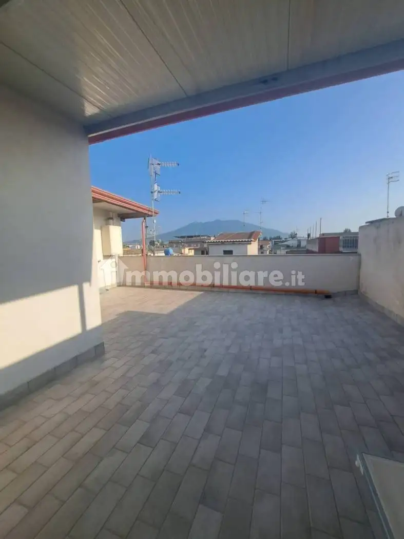 Appartamento in affitto a Brusciano