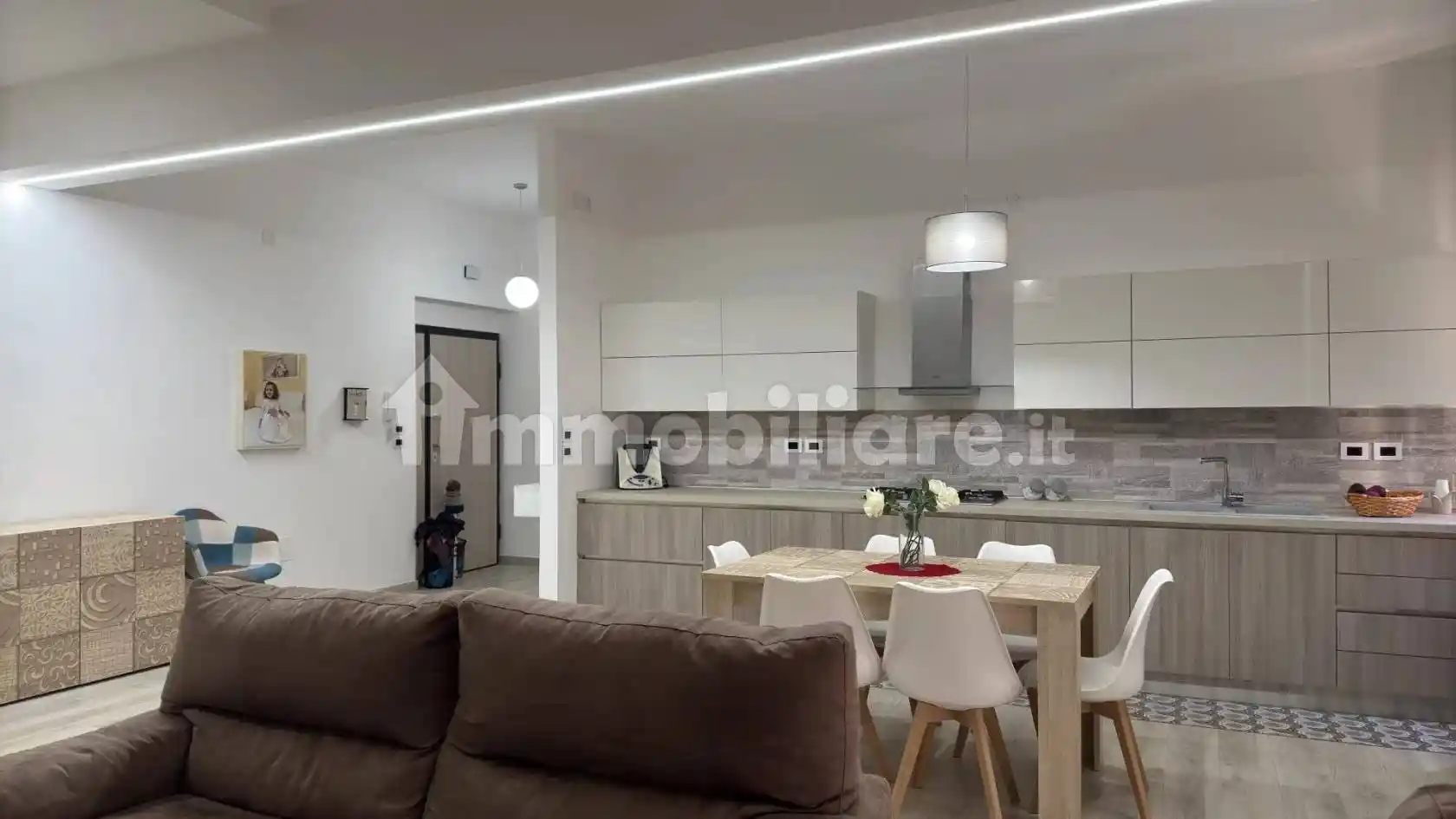 Quadrilocale via XXIV Maggio, 74e, Centro, Cosenza - foto 2