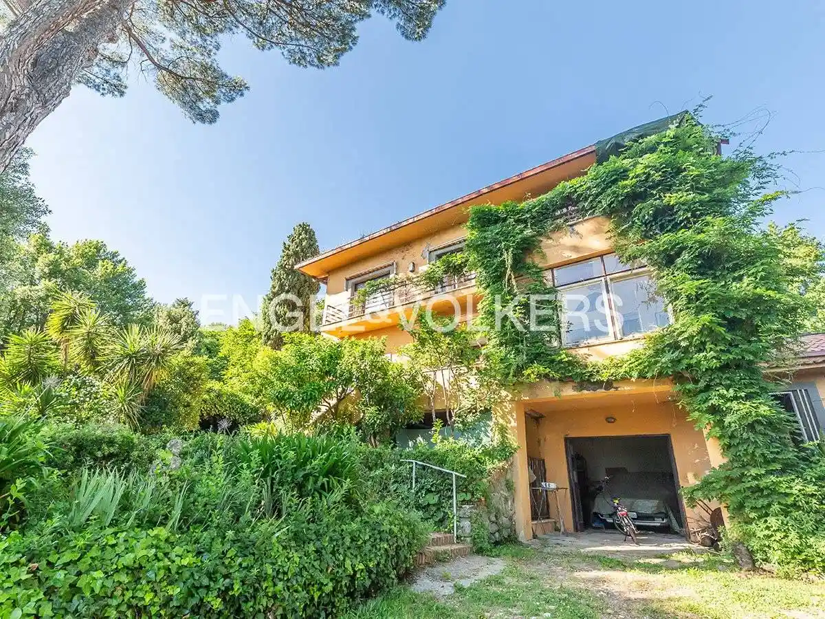 Villa in vendita a Ariccia