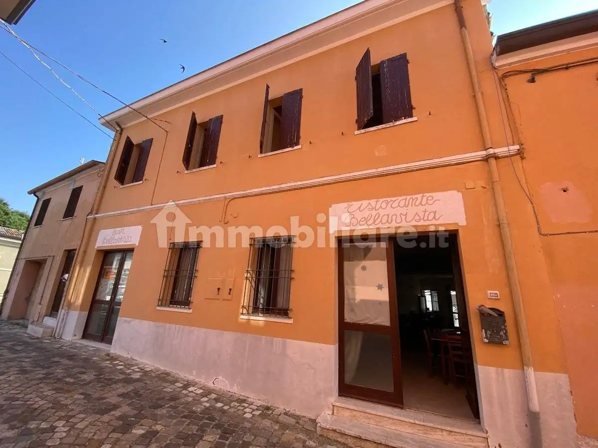 Palazzo - Edificio in vendita a Montescudo - Montecolombo