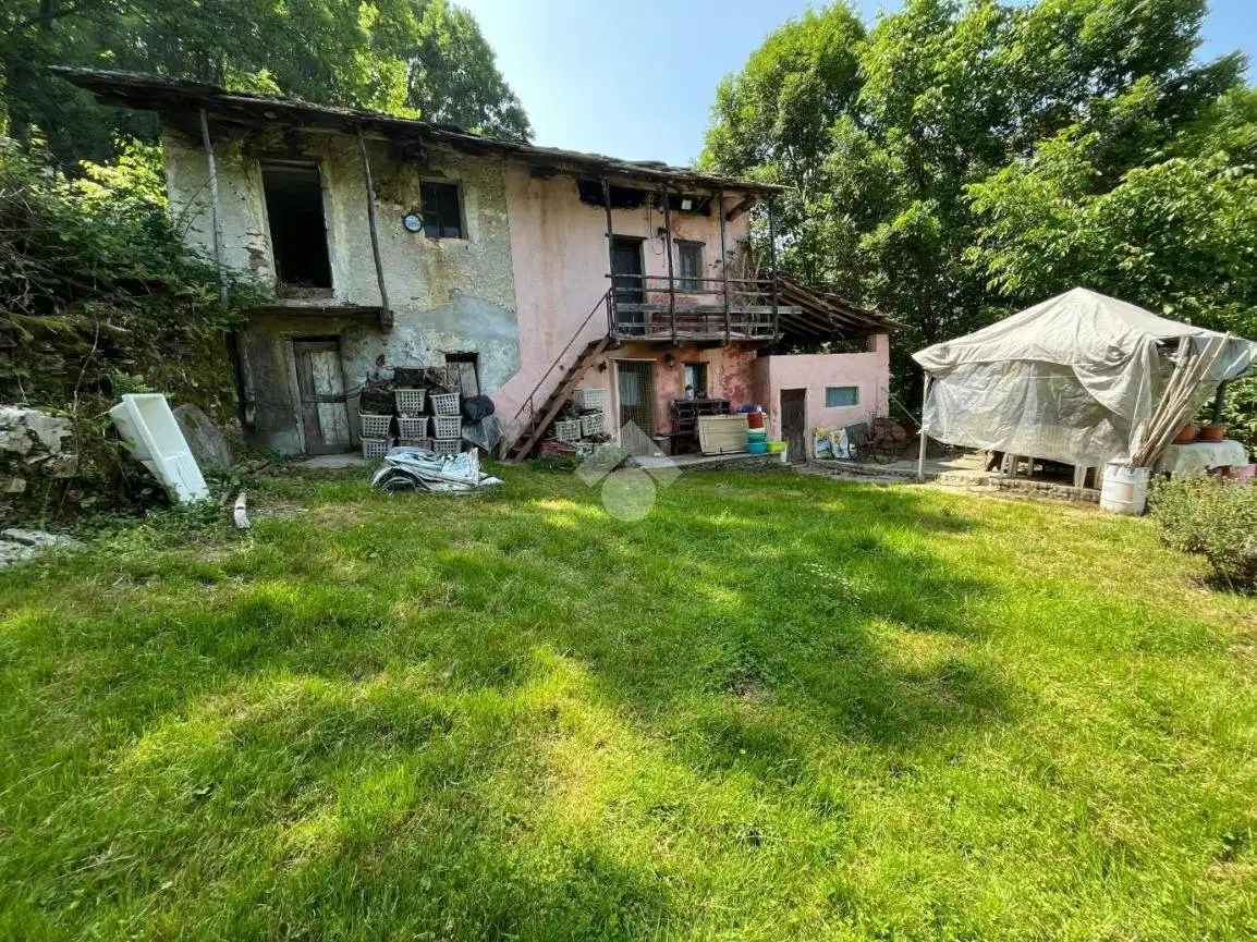Rustico - Casale in vendita a Gambasca