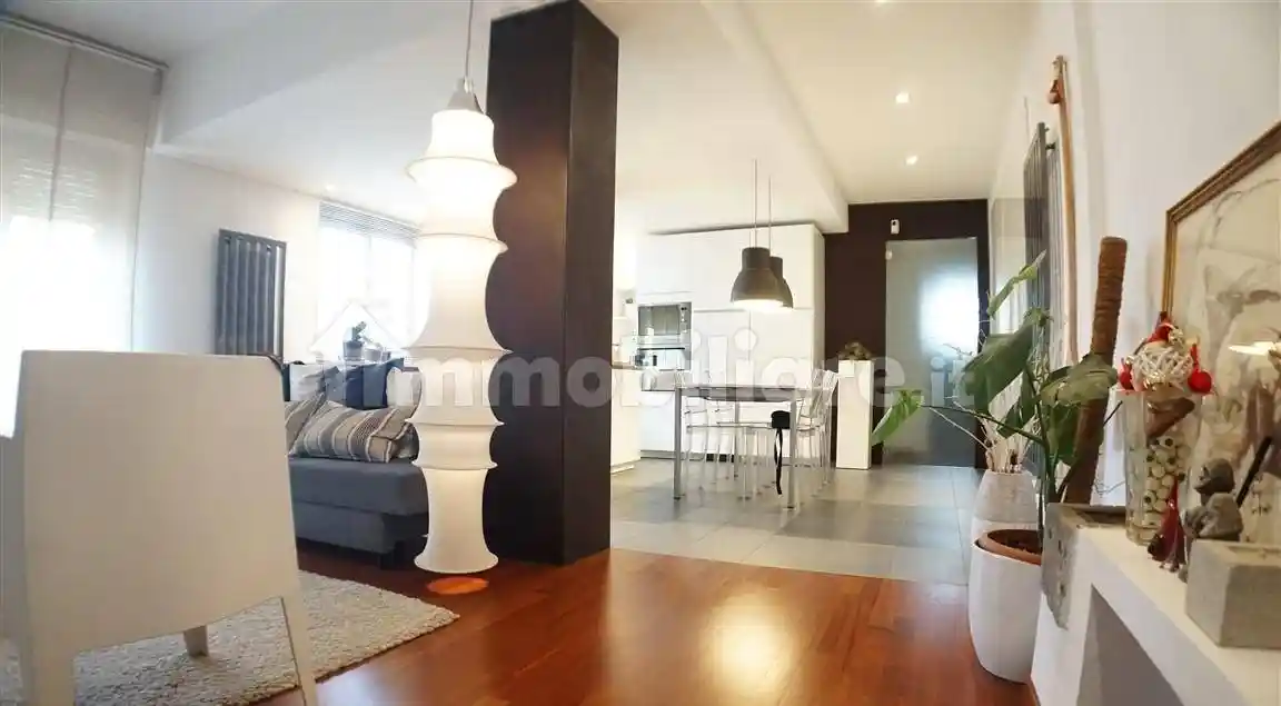 Appartamento in vendita a Carrara