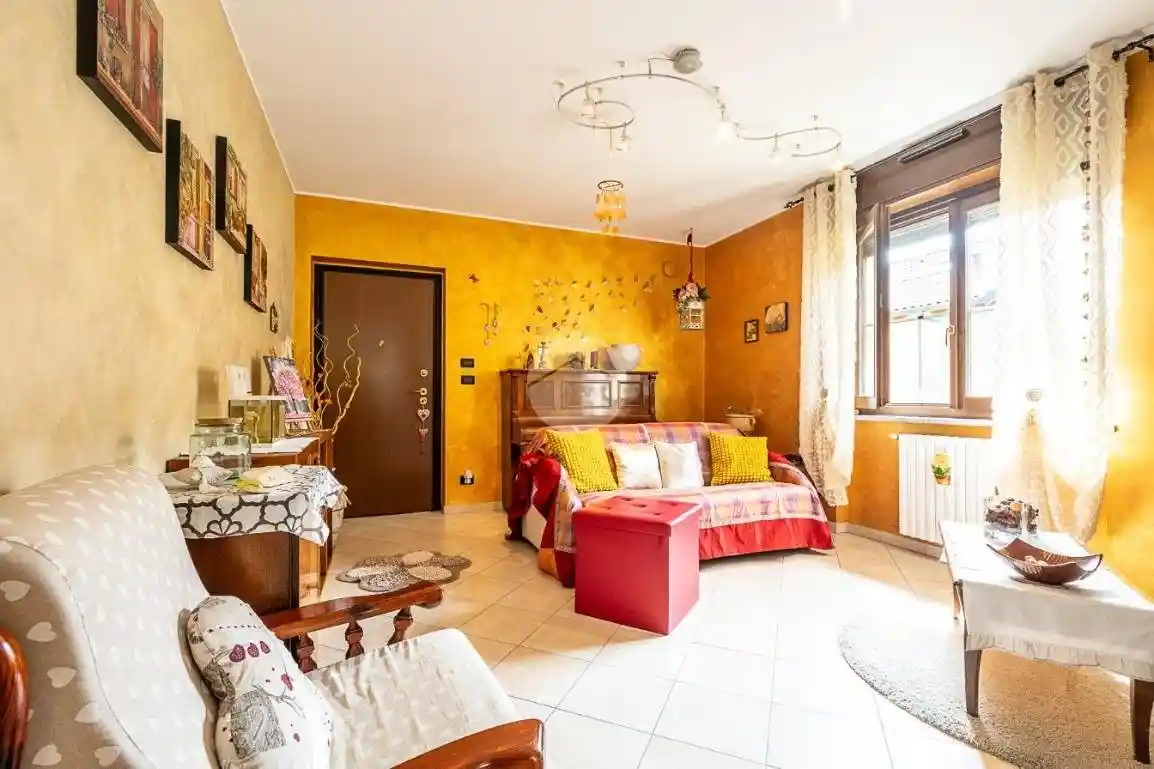 Quadrilocale via delle Vigne, Centro, Cafasse - foto 2