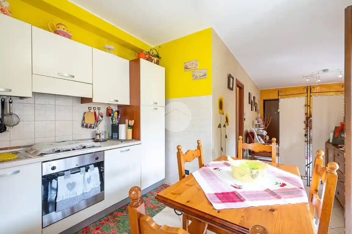 Quadrilocale via delle Vigne, Centro, Cafasse - foto 5