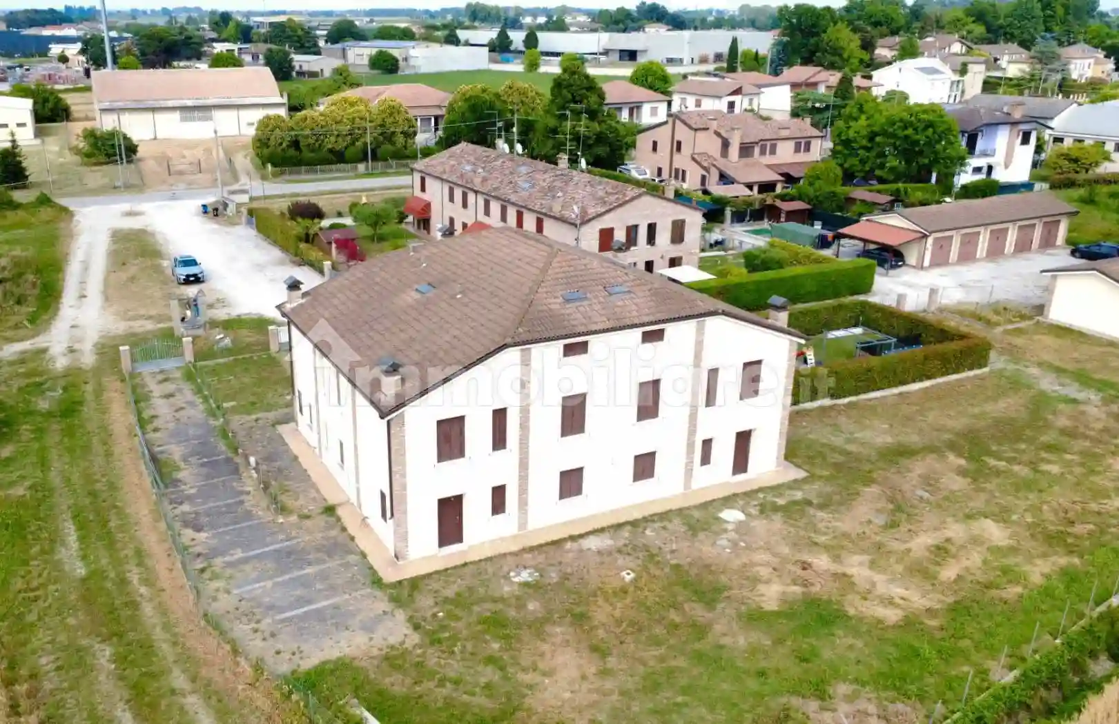 Villetta a schiera - foto 2