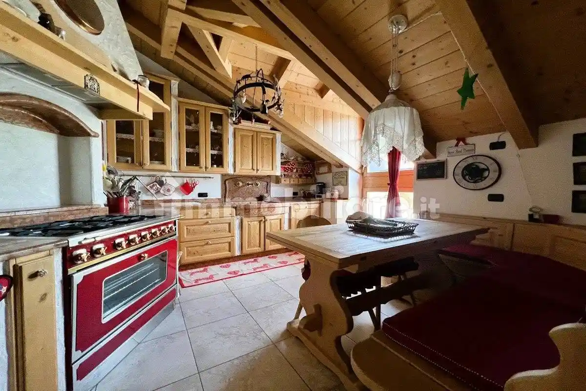 Mansarda piazza Municipio, Castello Di Fiemme, Castello-Molina di Fiemme - foto 3