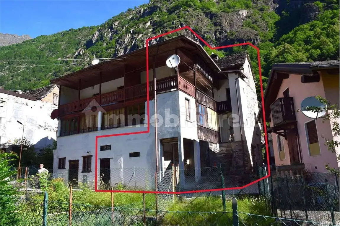 Appartamento in vendita a Bannio Anzino