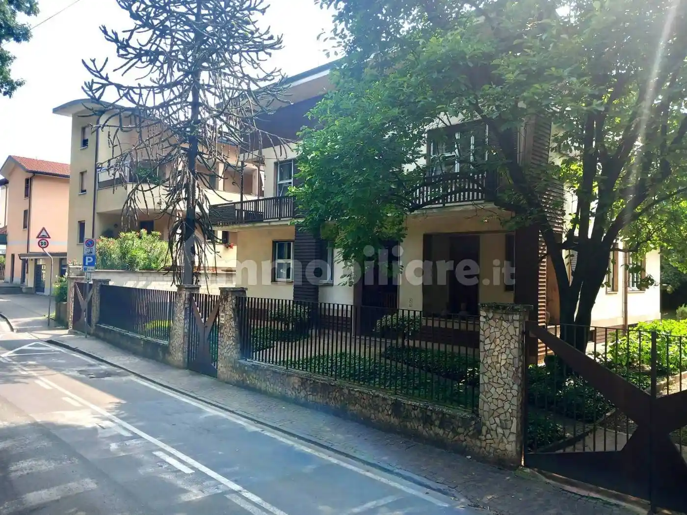 Villa in vendita a Limbiate