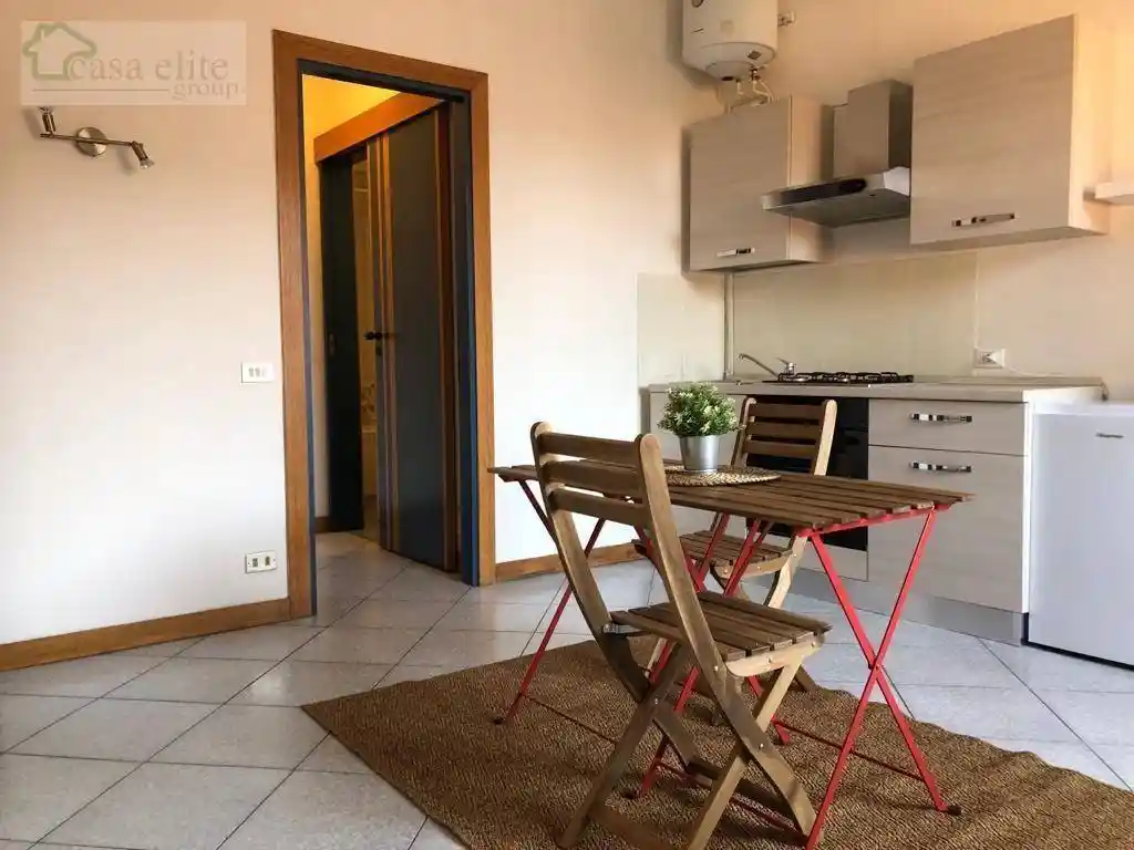 Monolocale via Santa Maria del Sole, Centro Storico, Lodi - foto 3