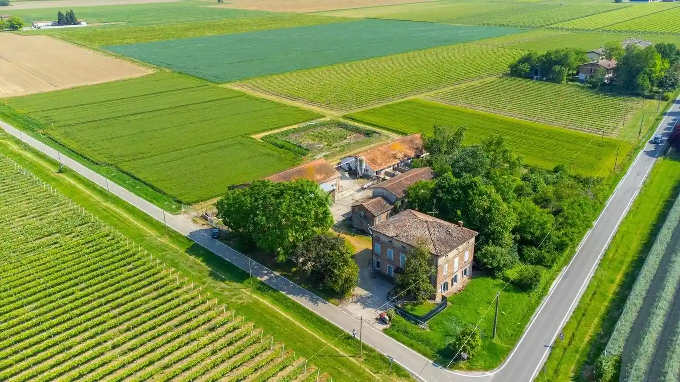 Rustico - Casale in vendita a Campogalliano