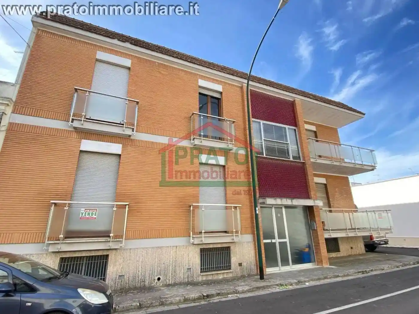 Palazzo - Edificio in vendita a Campi Salentina