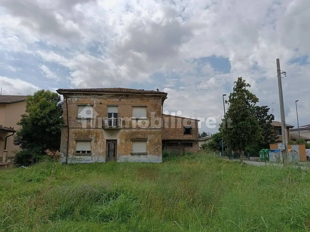 Villa in vendita a Ravenna