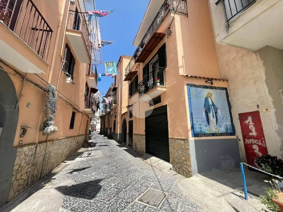 Appartamento in vendita a Castellammare di Stabia