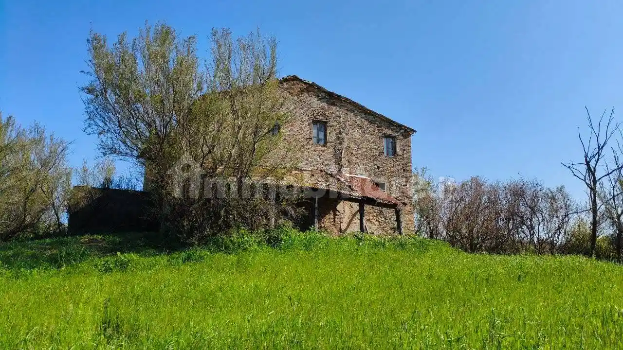 Rustico - Casale in vendita a Saludecio