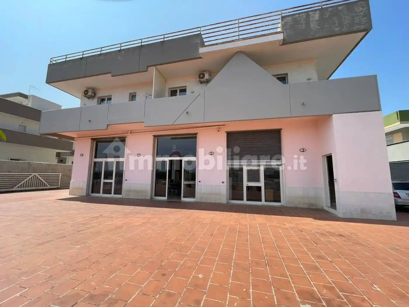 Palazzo - Edificio in vendita a Monopoli