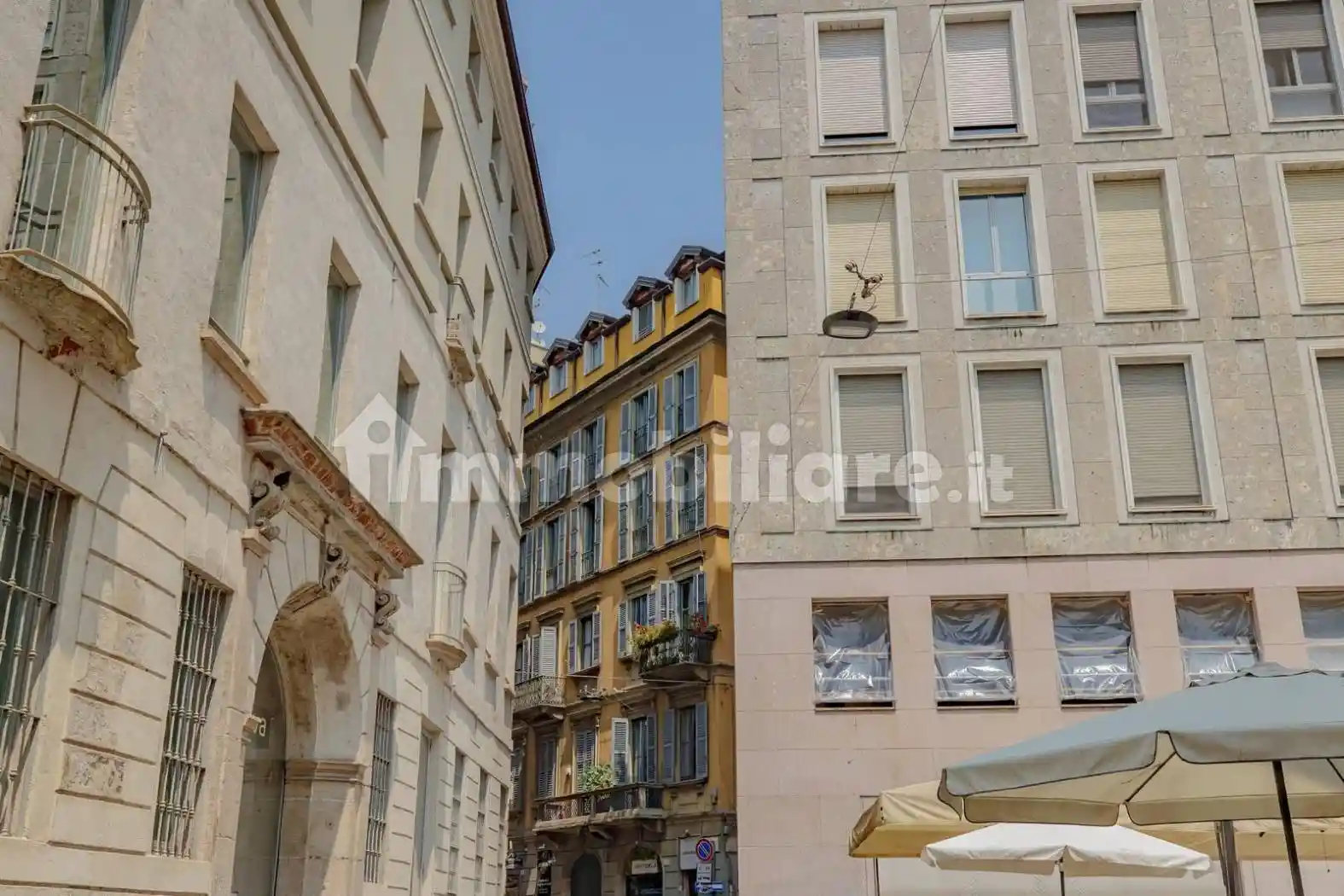 Bilocale via degli Arcimboldi, Missori, Milano - foto 2