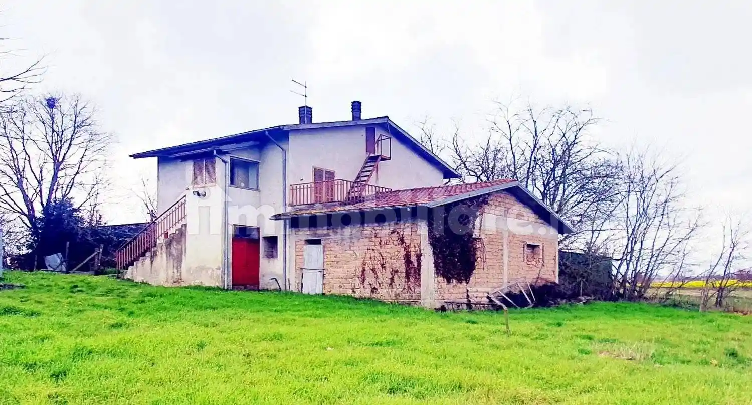 Rustico - Casale in vendita a Acquapendente