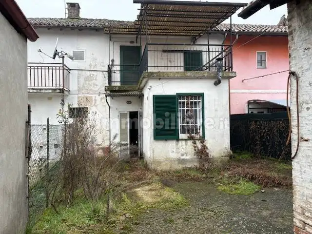 Casa indipendente in vendita a Valle Lomellina