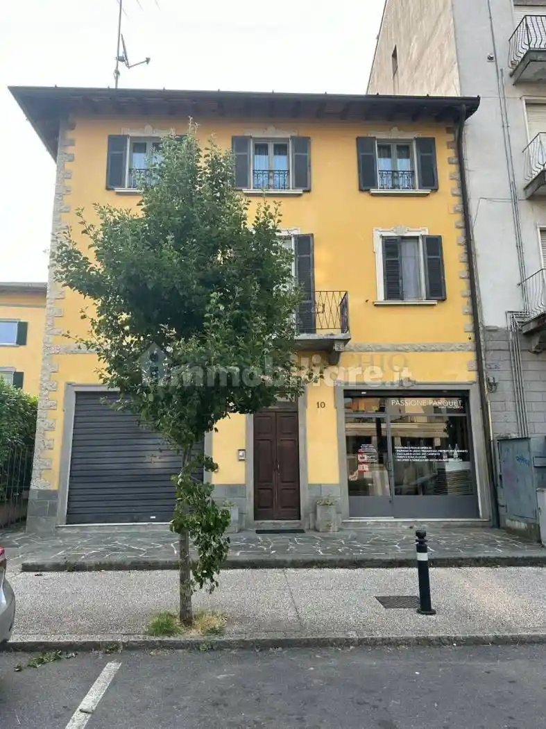 Palazzo - Edificio in vendita a Bergamo