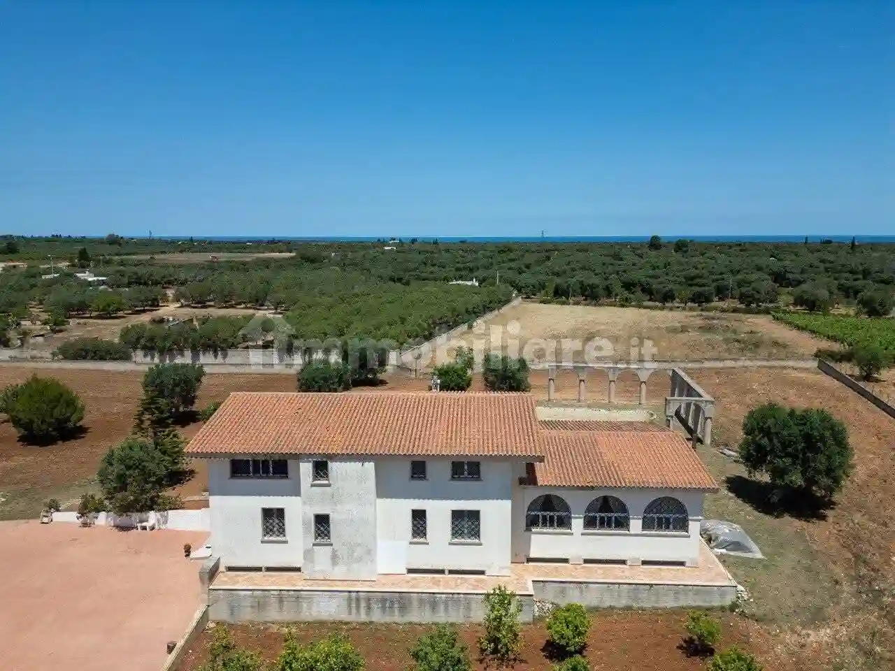 Villa - foto 2