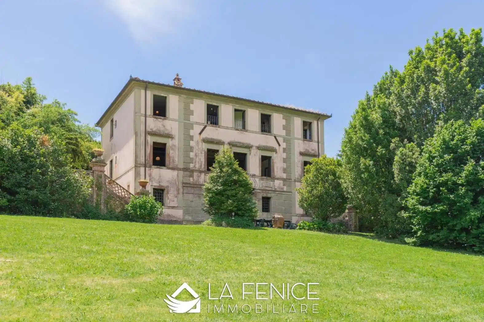 Villa in vendita a Camaiore