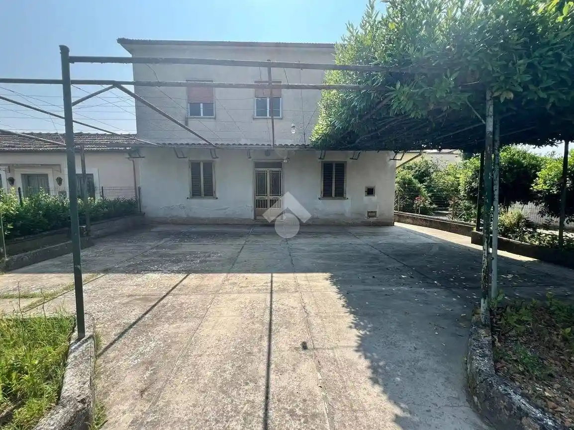 Casa indipendente in vendita a Cassino