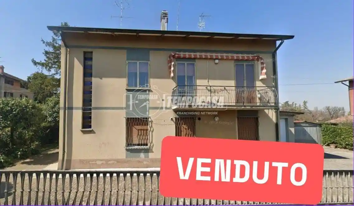 Appartamento in vendita a Quattro Castella