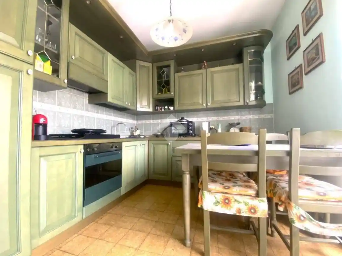 Quadrilocale via san marco 5, Centro, Borgofranco d'Ivrea - foto 5