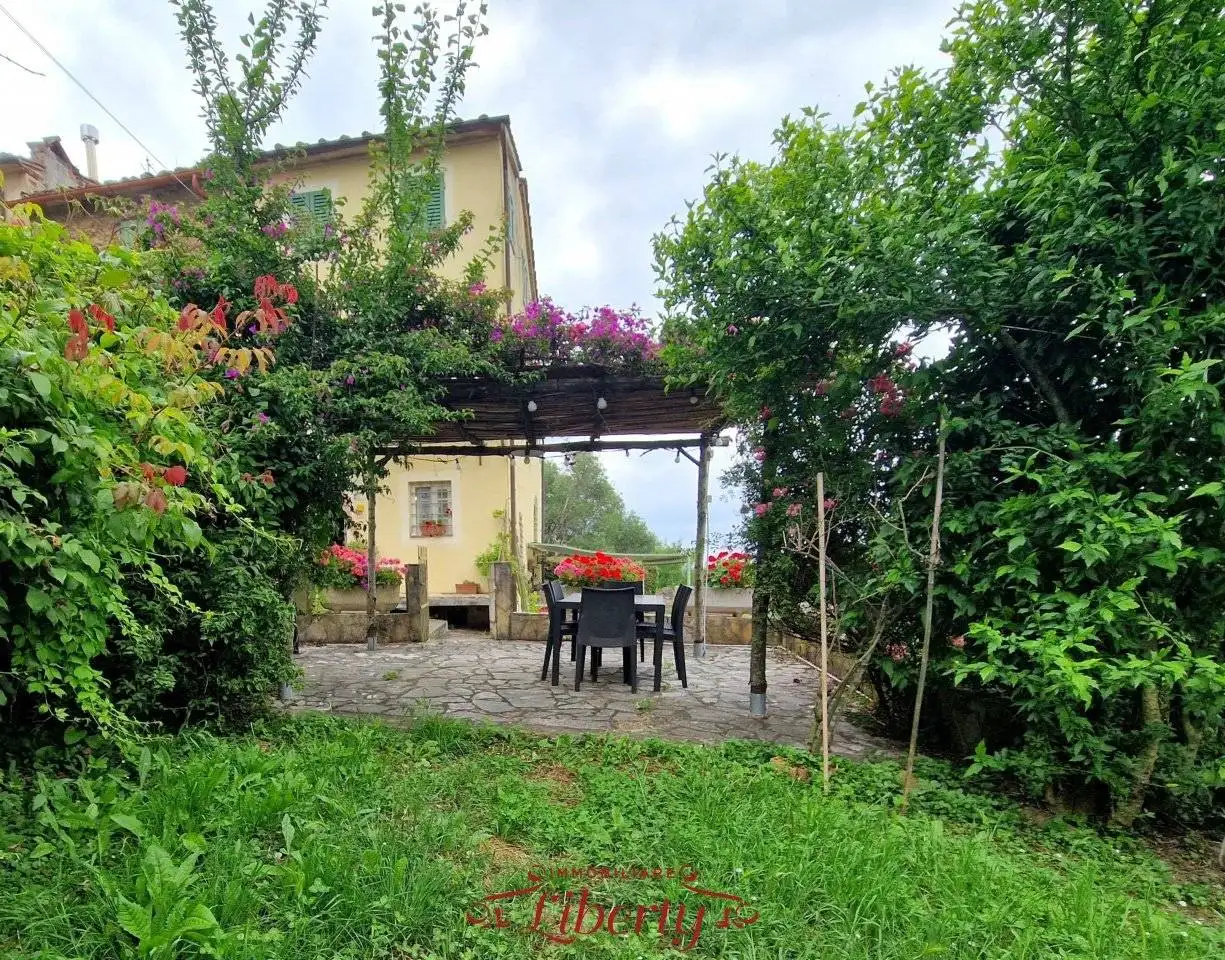 Rustico - Casale in vendita a Massarosa