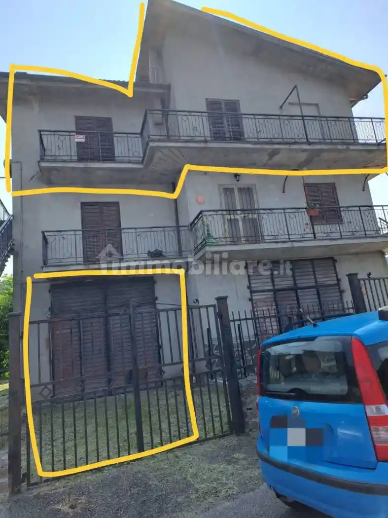 Villa in vendita a Latera