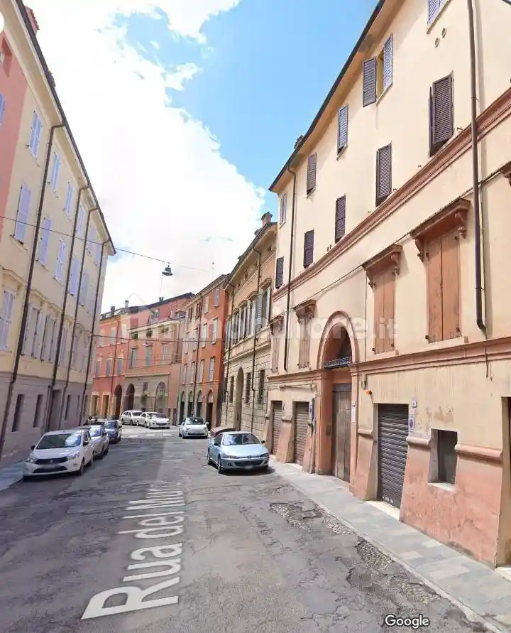 Appartamento in vendita a Modena